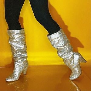 WOW! Rhinestone crystal encrusted slouch space sexy boots! INC International! 8M